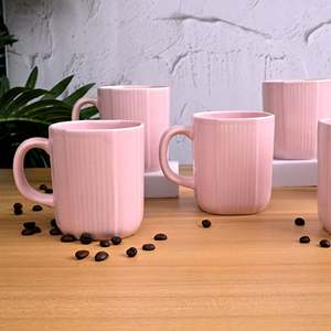 ชุดแก้วกาแฟเซรามิกสีชมพูอ่อน 6 ใบ ใช้กับไมโครเวฟได้ ดีไซน์น่ารักสไตล์นอร์ดิก ลายดอกไม้เคลือบเงา - Product Image 5