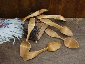 Juego de Cucharas de Madera Talladas a Mano, Utensilios de Comedor de Madera Hechos a Mano, Vajilla Rústica y Ecológica - Product Image 6