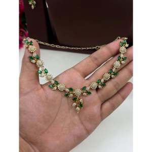 Indian Ethnic Artificial <b>Jewellery</b>-Avani Victorian Delicate <b>Pearl</b> Necklace & Earring <b>Set</b> - Product Image 2