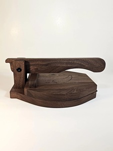 Presse à tortillas en bois naturel réutilisable ILAHI - Machine à tortillas en gros, compatible lave-vaisselle, écologique, pliable - Product Image 4