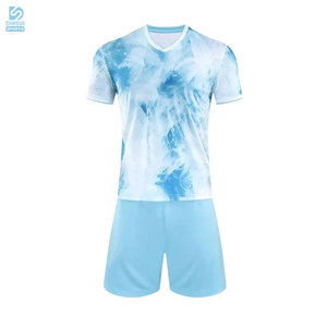 Vêtements de sport légers, impression par sublimation, uniforme, nouvelle arrivée, haute qualité, respirant, design personnalisé, uniforme de football par sublimation - Product Image 1