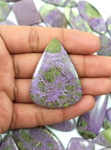 Pierres précieuses en stichtite naturelle de qualité supérieure, de formes variées, finition élégante pour la création de bijoux en argent - Product Image 2