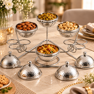 Ensemble de service à condiments en acier inoxydable martelé avec 3 bols à couvercles et support métallique – Décoration élégante pour table, idéal pour fruits secs et snacks - Product Image 4