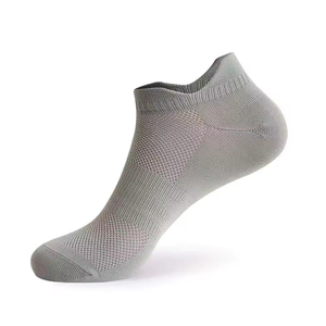 Chaussettes légères pour hommes, en tissu de coton doux et confortable, respirantes, extensibles, pour un usage quotidien, durables, de qualité supérieure, élégantes - Product Image 5