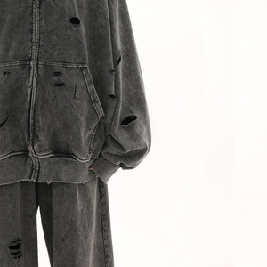 Sweat à capuche zippé gris délavé et vieilli style streetwear Y2K, sweat-shirt molletonné oversize, vente en gros de sweats oversize - Product Image 3