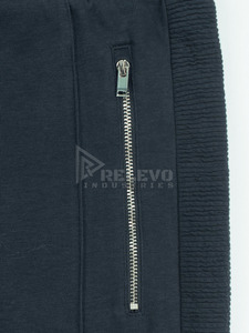 กางเกงจ็อกเกอร์ทรงหลวมแฟชั่นขายส่งสำหรับผู้ชาย ผ้าฝ้ายฟลีซกันเป็นขุย แห้งเร็ว ระบายอากาศได้ดี รับผลิตตามแบบ OEM - Product Image 2