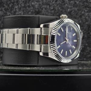 Reloj de Lujo para Hombre de 41 mm, Acero Inoxidable, Mecánico Automático, Analógico, Esfera Azul con Efecto Rayos de Sol, Bisel Estriado, Correa de 16 mm - Product Image 2