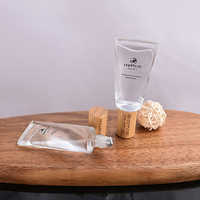 Flacon en verre de 8 ml écologique à bille roulante en acier de forme irrégulière avec bouchon en bambou pour huiles essentielles