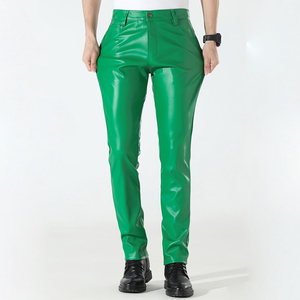 Pantalon en cuir PU pour homme, coupe slim, décontracté, streetwear, bas de tenue confortable, tissu durable et contemporain - Product Image 1