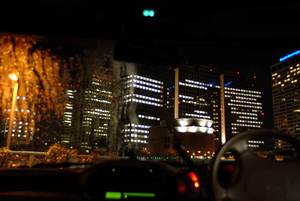 Royal CLEAN XG 3 - Nuevo Revestimiento Repelente al Agua para Vidrios con Spray de Silicona, 206 ml, Fácil de Usar, Versión Transparente para Superficies de Espejo - Product Image 3