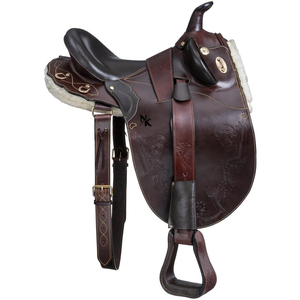 Selle de dressage australienne avancée pour l'équitation, en cuir de vachette premium, avec siège rembourré en bois renforcé et quincaillerie nickelée - Product Image 1
