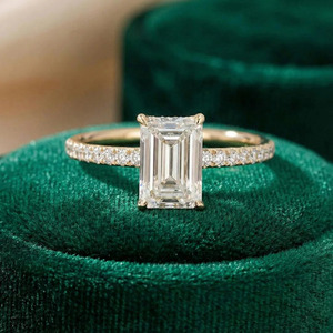 Anillo de Compromiso con Halo de Corte Esmeralda de 2.0 CT, Certificado IGI, Estilo Clásico, Diamante Cultivado en Laboratorio, Anillo de Promesa para Aniversario de Bodas - Product Image 1