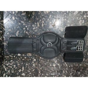 Cincha de Cuero Negra Personalizada de Alta Calidad para Montar a Caballo, Estilo Val Crow, Duradera, Moderna, de Moda, Aspecto de Temporada, Rub International - Product Image 2