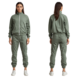Ensemble veste zippée à col haut et pantalon cargo pour femme - Product Image 2
