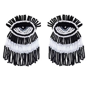 Boucles d'oreilles à pampilles perlées Evil Eye, ornées de perles, faites à la main, avec motif perroquet, de la marque BaubleBar - Product Image 1