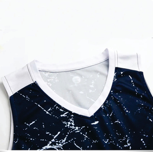 Maillot de basketball personnalisable et abordable en 100 % polyester réversible, respirant, pour l'été, grandes tailles, pour l'entraînement - Product Image 2