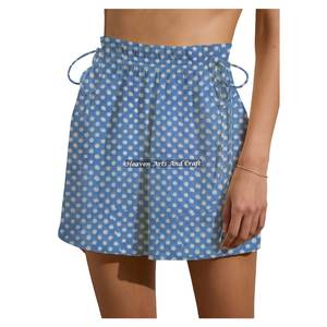 Shorts de week-end élégants pour femmes, en coton, avec taille élastique et cordon de serrage, imprimés, pour le printemps - Product Image 1