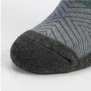 Custom <b>Men</b> Sports <b>Socks</b> Cushion Heel Tab Breathable Cotton Running Athletic Low Cut Performance Gym Workout Fit Customized <b>Color</b> - Product Image 6