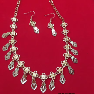 Nouveauté MOLL JEWELLERS – Parure florale tendance plaquée or 24 carats (0,3 m) avec zircon, collier et boucles d'oreilles pour femme, idéale pour fiançailles et mariage - Product Image 1