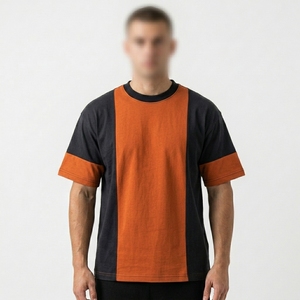 T-shirt d'été pour homme à panneaux ondulés, design minimaliste coupé-cousu, col ras du cou avec bord contrastant, fournisseur d'impression personnalisée OEM - Product Image 2