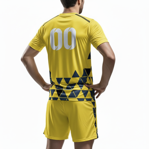 Uniforme de fútbol para hombre, transpirable y ligero, conjunto de camiseta y pantalones cortos, ropa deportiva personalizada para equipos, hecha con tela 100% poliéster. - Product Image 2