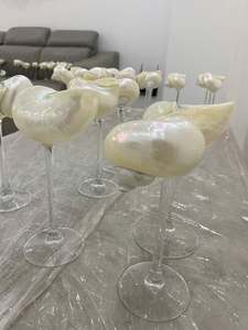 Vente en gros de coquilles de conque naturelles, base de coupe à champagne, articles de bar de luxe vintage, fournisseur Vietnamien - Product Image 5