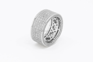 Bague de fiançailles et de mariage unisexe en moissanite taille ronde pour lui/elle - Cadeau d'anniversaire pour femme, bague en argent pour cadeau - Product Image 3