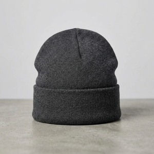 Bonnet en tricot côtelé gris anthracite personnalisé, bonnet d'hiver à revers, unisexe, extensible, avec logo brodé - Product Image 6