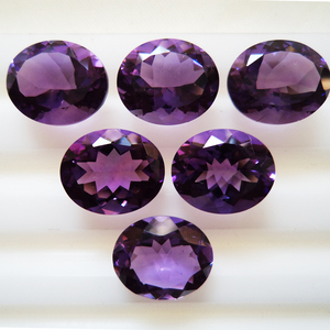 Prix d'usine en gros, améthyste violette de haute qualité, taille ovale facettée 8x10mm, cabochons certifiés IGI par carat GEMFORTE INC - Product Image 1