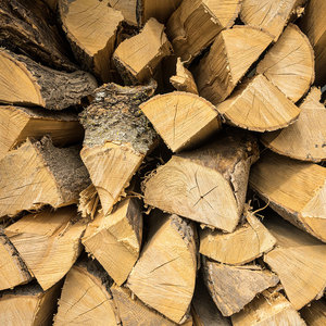 Bois de chauffage en bois dur séché au four 2026, hêtre/bois de chauffage séché au four en sacs, bois de chauffage en chêne sur palettes, longueur 25 cm 33 cm - Product Image 1