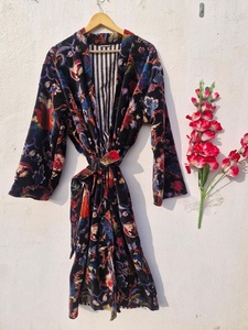 Bata de terciopelo de lujo india para mujer, estilo kimono, para el desayuno, abrigo largo de verano - Product Image 1
