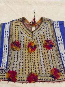 Parche de tela vintage hecho a mano con bordado de espejo indio, hermoso y artesanal, para cuello estilo Banjara - Product Image 3