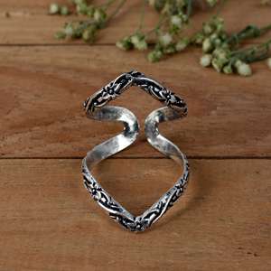 SHYAM JEWELRS Luxury 925 Sterling Silver Floral Arthritis Splint <b>Ring</b>-V Shape <b>Adjustable</b> Swan Neck Support for PIP/DIP Joint - Product Image 1