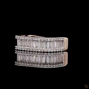 แหวนเพชรแถวคู่ที่ทันสมัย1.45ct ในบาแกตสีโรสโกลด์ขนาด14K และมีเพชรที่ปลูกในห้องทดลองแบบกลมและแบบวงกว้าง - Product Image 3