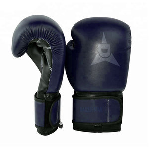 Guantes de Boxeo Daizen Star Training de Cuero PU Azul con Cierre de Correa Ajustable en la Muñeca, Unisex, con Estampado Metálico para Adultos - Product Image 5
