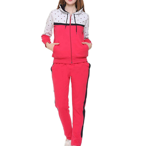 Ensemble de survêtement personnalisé pour femme, col rond, coupe ajustée, style minimaliste, en molleton uni, avec pantalon de jogging et sweat-shirt, vente en gros - Product Image 3