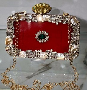 Diseño vibrante multicolor con elegantes brazaletes adjuntos, accesorios de moda que fusionan perfectamente la moda y la funcionalidad. - Product Image 4