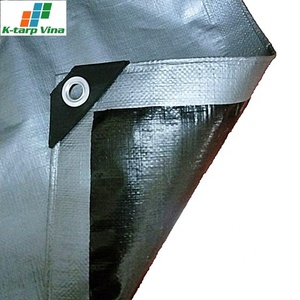 ผ้าใบกันน้ำ K-Tarp Vina คุณภาพสูง ขายดีที่สุด รับผลิตแบบ OEM ODM ผ้าใบ PE สำหรับงานปานกลาง สีดำ สีเงิน ปรับแต่งความหนาและตัดตามสั่งได้ - Product Image 1