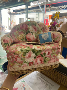 Cubierta para Caja de Pañuelos con Diseño Floral, Portapañuelos de Mesa con Forma de Sofá y Ribete de Encaje, Decoración Floral para Sala de Estar - Product Image 2