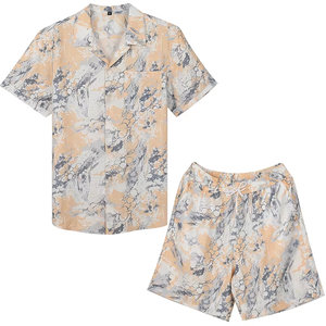 Ensemble assorti hawaïen pour homme avec chemise boutonnée et short imprimé personnalisé – Idéal pour l'été - Product Image 2
