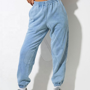Conjunto de chándal de invierno oversize con capucha y lavado ácido para mujer, 2 piezas: joggers de cintura alta y sudadera, 100% algodón, ecológico y de secado rápido. - Product Image 4