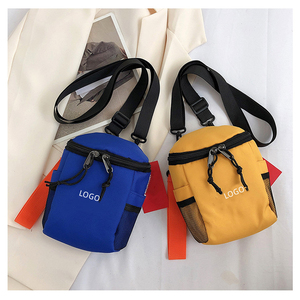 Bolso de neopreno para el pecho con cierre de cremallera, bolso de hombro informal para uso diario, diseño impermeable, bolso tipo bandolera unisex - Product Image 5