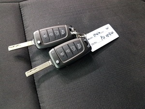 HYUNDAI STARIA PU082820 2023, Minivan Espaciosa para Familias, Usada, Bajo Kilometraje, Confiable, Seminueva - Product Image 6