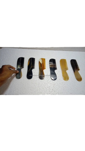Peine de cuerno de buey Natural 100% al por mayor, peine de masaje de pelo Antiestático de dientes finos con mango grueso, salones ecológicos hechos a mano - Product Image 6