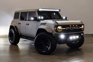 Listo para Enviar: Ford Bronco Big Bend 4X4 4WD 2025, Equipamiento Completo, Título Limpio, Vehículo Usado - Product Image 3