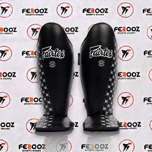 Espinilleras Premium Negras y Amarillas de Muay Thai con Acolchado Absorbente de Impactos para Kickboxing, Entrenamiento de MMA y Deportes de Artes Marciales - Product Image 1