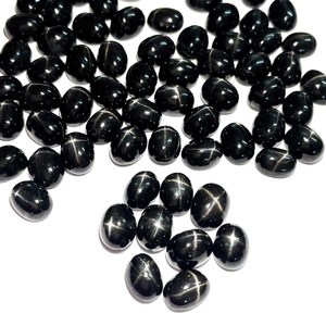 Diopsido Estelar Negro, Gema Suelta en Cabujón, Piedra Natural de Asterismo Negro, Mayorista, Comerciante, Vendedor, Tienda - Product Image 1