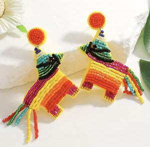 Boucles d'oreilles clous classiques unisexes en perles de verre faites à la main, style lettres, motifs fleurs dorées, blanches, jaunes, roses, pour enseignant, mariage et soirée - Product Image 2