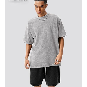 ชุดเซ็ตเสื้อยืดและกางเกงขาสั้นผู้ชายสำหรับฤดูร้อน ผ้าฝ้ายลำลองทรงหลวมสไตล์สตรีทแวร์ ชุด 2 ชิ้น ล้างสีแบบแอซิดวอช - Product Image 5