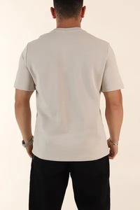 เสื้อยืดลำลองคอกลมทรงเข้ารูปแขนสั้นสำหรับผู้ชายไซส์ใหญ่ Ever Glow ผ้าฝ้าย 100% ระบายอากาศได้ดี แห้งเร็ว แต่งขอบตัดสี - Product Image 4